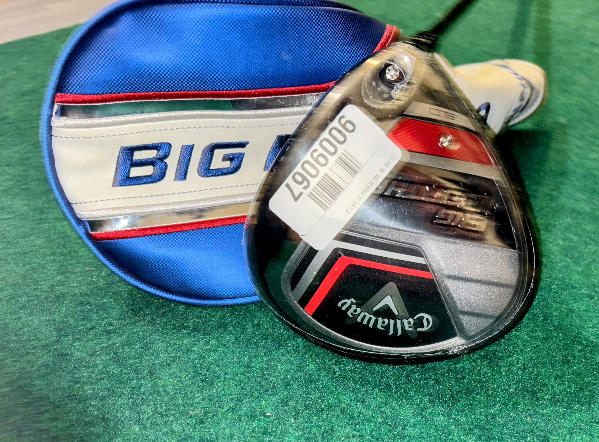 Brand New Callaway Big Bertha 9* Driver with Callaway RCH 45 Senior Flex Shaft. Still wrapped in plastic. Comes with Big Bertha Head Cover!