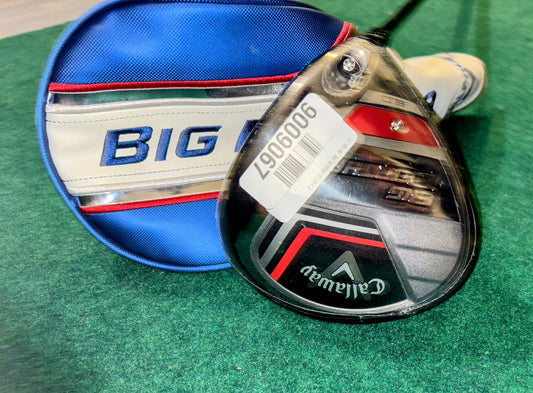 Brand New Callaway Big Bertha 9* Driver with Callaway RCH 45 Senior Flex Shaft. Still wrapped in plastic. Comes with Big Bertha Head Cover!